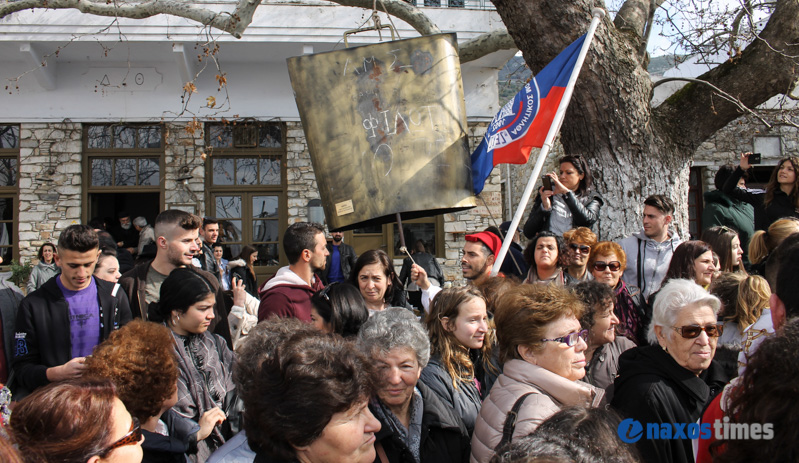 filoti koudounatoi kordelatoi gamos 12