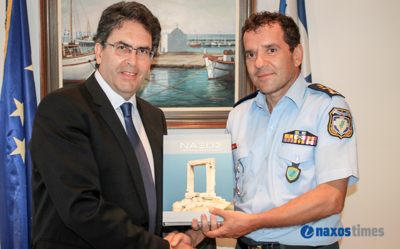 anagnostakis naxos astynomia limenarxeio 13