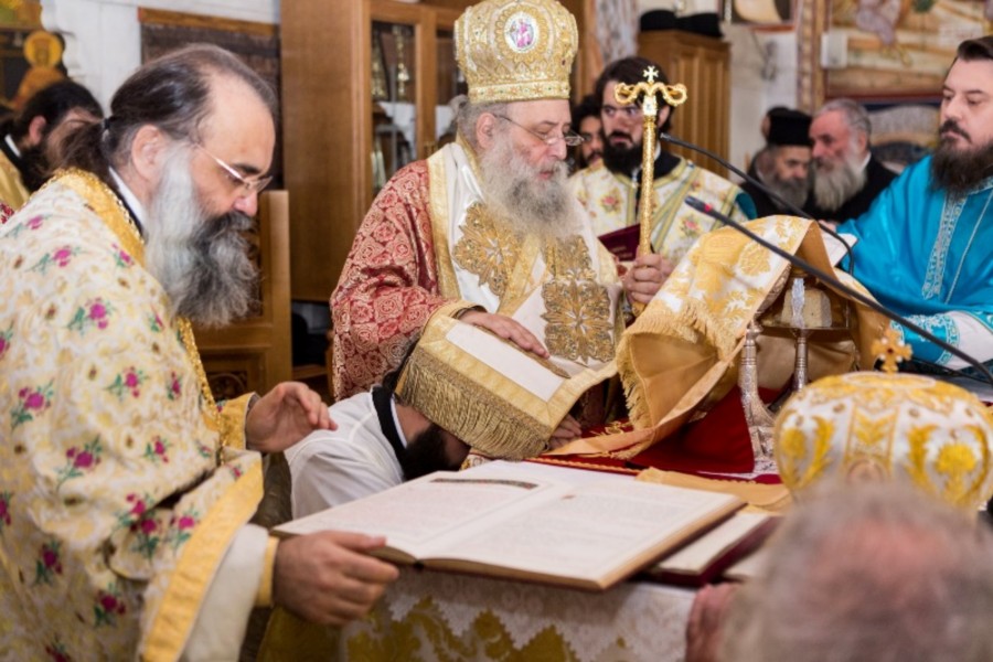 hirotonia arhidiakonas paronaxias 21