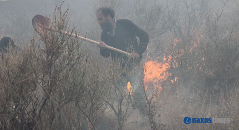 fotia komiaki xilia vrisi 11