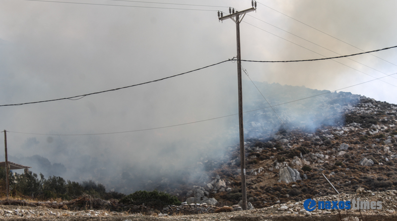 fotia komiaki xilia vrisi 32