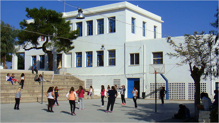 Gymnasio Lykeio Sifnou