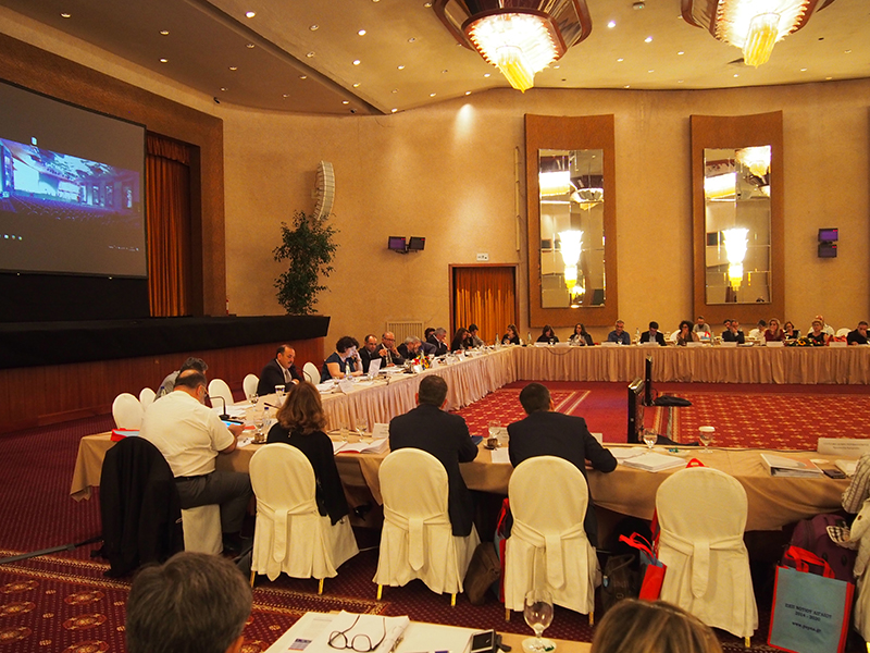 epitropi parakoloythisis 2