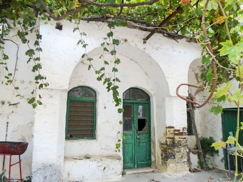 mouseio komiakis dorea 2