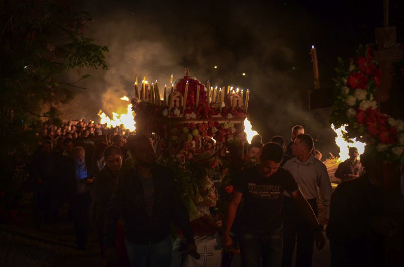 perifanes melanes 06