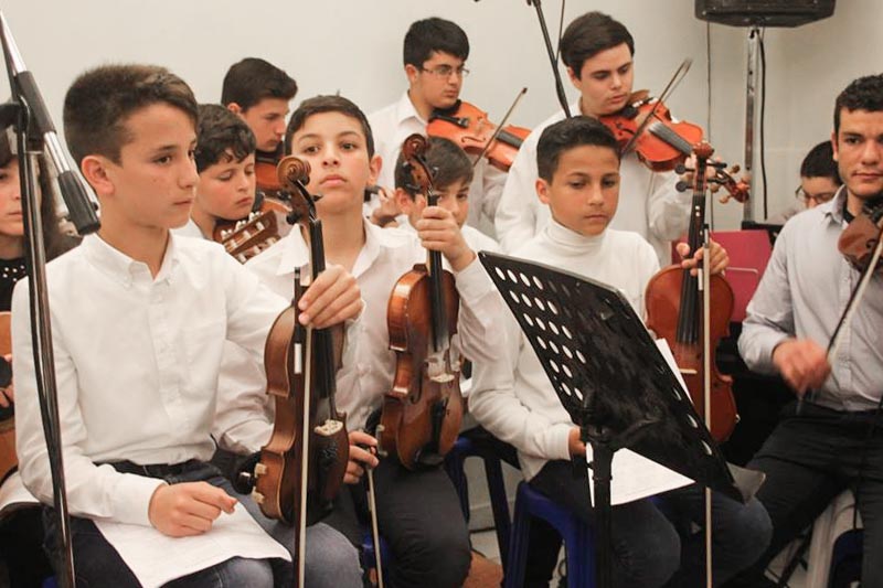 mathites apeiranthos mousiki 1