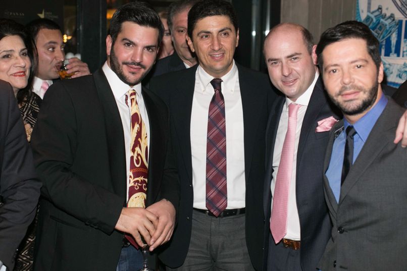 Ρόδη Κράτσα, Αντωνης Πιτταράς, Λευτέρης Αυγενάκης, Γιάννης Στασινόπουλος, Χρύσανθος Πανάς Ρόδη Κράτσα, Αντωνης Πιτταράς, Λευτέρης Αυγενάκης, Γιάννης Στασινόπουλος, Χρύσανθος Πανάς