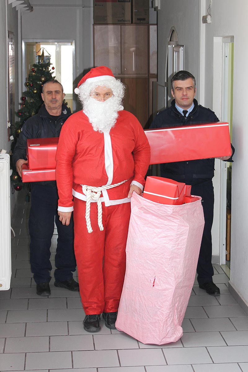astynomikoi xristoygenna 2017 3
