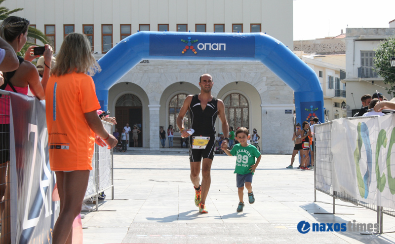 triathlo syros 35