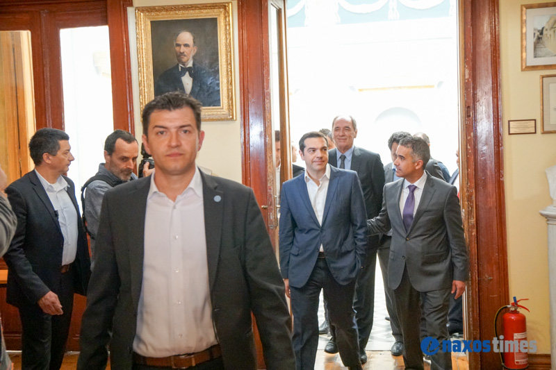 tsipras syros diasyndesi 12