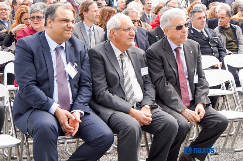 tsipras syros diasyndesi 25