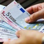 Σύρος: Δωροεπιταγές 300 ευρώ από τον Σκλαβενίτη για την ενίσχυση οικονομικά ευάλωτων πολιτών