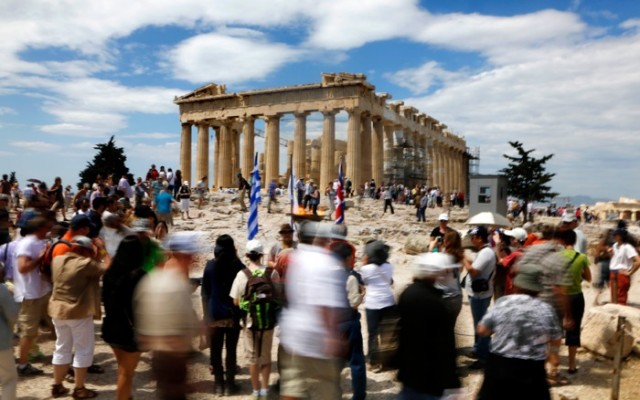 akropoli touristes 1
