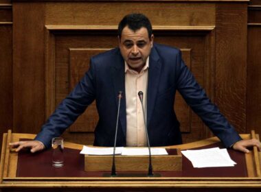 nektarios santorinios