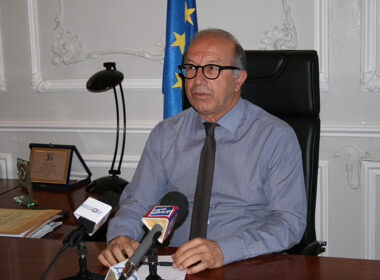 leontaritis studio 2