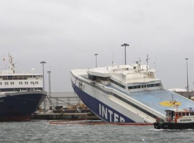Panagia Parou Algeciras intentos reflotarlo EDIIMA20170421 0520 4
