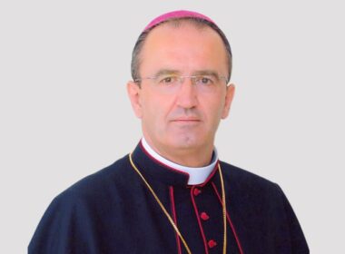 episkopos petros stefanou
