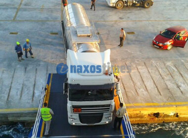 limani paros blue star patmos 2