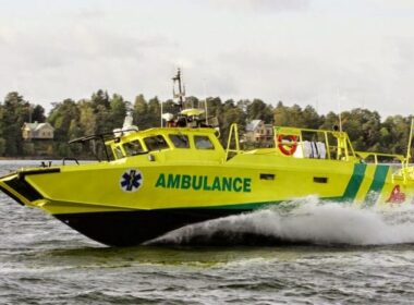 πλωτά ασθενοφόρα