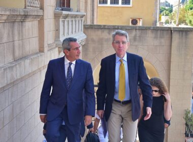 amerikanos presbis rodos aygoystos 2017 1