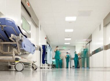 nosokomeio diadromos