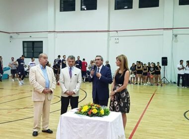 aithoysa pollaplon xriseon 1