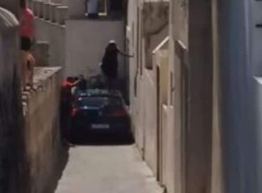 santorini amaxi kolimeno