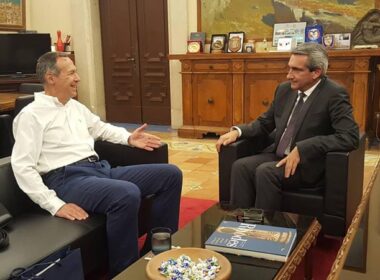 rosos presbis xatzimarkos 1