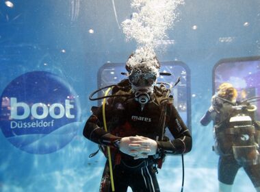 boot dusseldorf diving