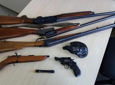 paranomi oplokatoxi syros