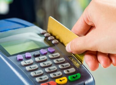 pistotiki karta pliromi