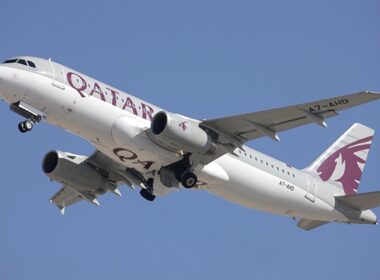 qatar airways airbus 320 2