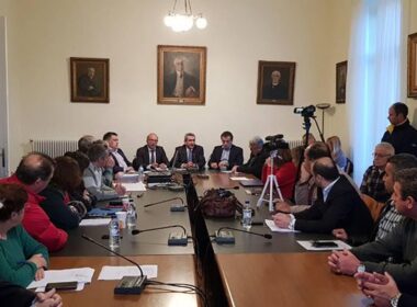 xatzimarkos dimotiko symboylio febroyarios 2018 1