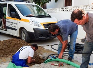 erga ydraylika naxos 1