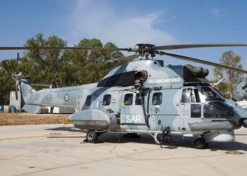 Διακομιδή μητέρας και νεογέννητου με Super Puma από τη Σίφνο