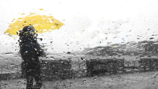 Έκτακτο δελτίο ΕΜΥ: Έρχεται επιδείνωση του καιρού με ισχυρές βροχές και καταιγίδες – Πώς θα επηρεάσει τις Κυκλάδες