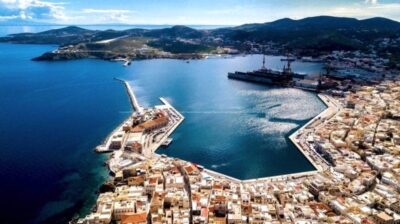 Άρης Ρώτας: «Πολιτική κυβίστηση της δημοτικής αρχής για τη θαλάσσια πύλη Schengen στη Σύρο»