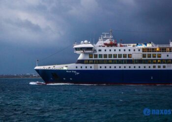 Blue Star Delos καταιγίδα
