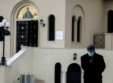 εκκλησία, ατομική προσευχή