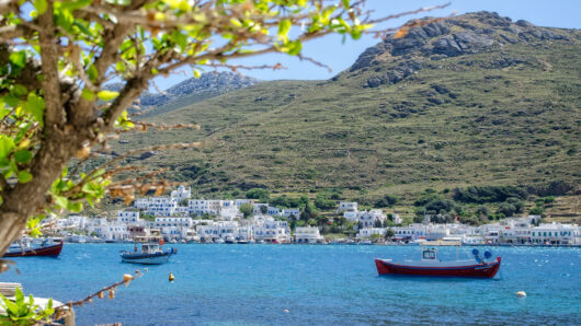 Ενημέρωση Δράσεων στην Αμοργό: “Φροντίζοντας τις σχέσεις, δυναμώνουμε την κοινότητά μας”