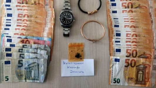 Συνελήφθη άμεσα αλλοδαπός που αφαίρεσε ρολόι χειρός από γυναίκα στη Μύκονο