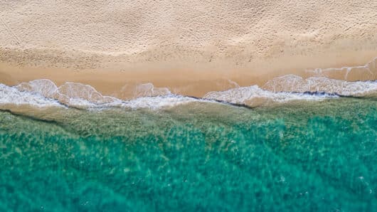 Νάξος – Πλάκα: Μια παραλία βγαλμένη από όνειρο!