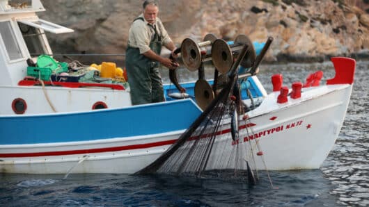 Οι ψαράδες της Αμοργού δείχνουν το δρόμο για βιώσιμες θάλασσες στο Αιγαίο