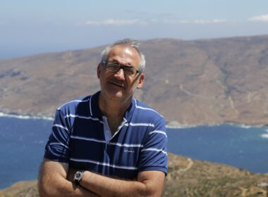 Μανώλης Ψαρρός