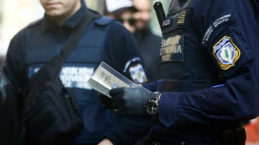 Κυκλάδες: Όλα όσα οδήγησαν στη σύλληψη του διοικητή Αστυνομικού Τμήματος