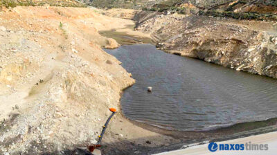 Δήμος Νάξου και Μικρών Κυκλάδων: «Σχεδόν ανύπαρκτα τα αποθέματα νερού» - Τι πρέπει να κάνουν οι πολίτες