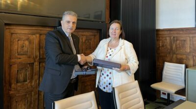 Στην Περιφέρεια Νοτίου Αιγαίου η Πρέσβης της Ολλανδίας στην Ελλάδα Susanna Terstal