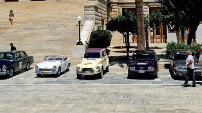 Σύρος: Με επιτυχία το Ράλλυ Παλαιών Σπορ Αυτοκινήτων - Ενθουσίασε συμμετέχοντες και επισκέπτες