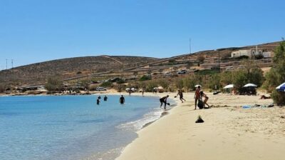«Όχι» του Δημοτικού Συμβουλίου Πάρου για την τοποθέτηση πλωτής εξέδρας στην περιοχή Κριός της Παροικιάς