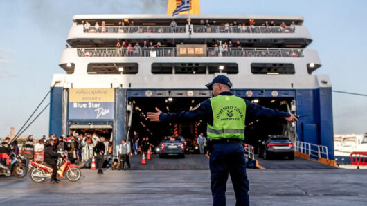 Έληξε η απεργία της ΠΝΟ – Ξεκίνησαν τα ακτοπλοϊκά δρομολόγια